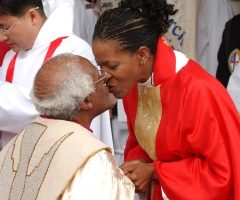 Desmond Tutu's Daughter Quits Anglican Church After Marrying a Woman