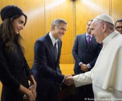 Salma Hayek Makes Pope Francis Laugh at Awards Ceremony With Hollywood Actors in Rome