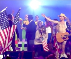 Brian Houston Responds to Criticism Over Hillsong Youth Pastor Dressing as 'Naked Cowboy' at NYC Church Event