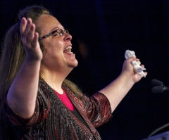 Kim Davis Claims Decisive Victory in Religious Freedom, Gay Marriage Case