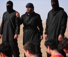 ISIS Beheads 5 Syrian 'Spies,' Sticks Severed Heads on Spikes in Video Threatening to Kill More Christians