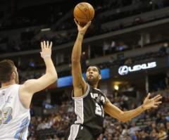 San Antonio Spurs Coach Gregg Popovich Chooses to Dine With Tim Duncan Over Jesus