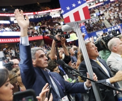 Republican Convention Chaos: Party Leaders Shut #NeverTrump Forces Out of Process