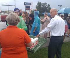 Tenn. Chick-fil-A Serves Black Lives Matter Protesters Upset by Dan Cathy's Blue Lives Matter Support