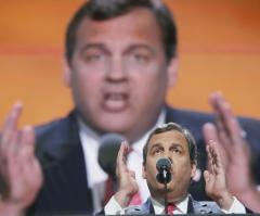 Chris Christie Tries Hillary Clinton in Kangaroo Court, RNC Delegates Chant 'Lock Her Up'