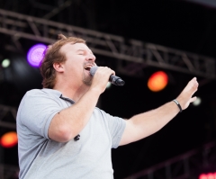 Casting Crowns Lead Singer Mark Hall on Cancer: I Can Still Trust God