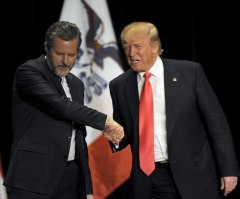 Jerry Falwell Jr. Defends Trump After Sex Assault Remarks, Blames 'Establishment Republicans'