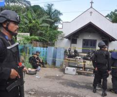 Radical Islamist Kills Toddler, Burns 3 Children in Indonesian Church Bombing