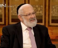 Christians Are 'Most Endangered Minority' in the World, Rabbi Yitzchok Adlerstein Says