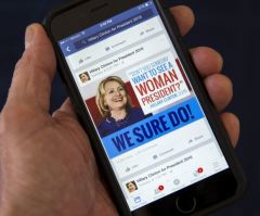 Democrats Twice as Likely to 'Unfriend' People on Facebook After Election: Survey