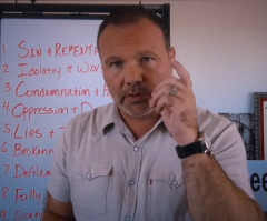 Mark Driscoll Warns Many Christian Couples (Pastors Included) Committing 'Emotional Adultery'