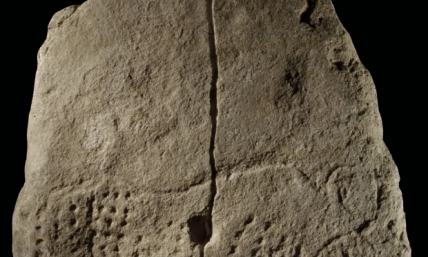 New 38,000-Year-Old Cave Engraving Sheds Light on Early Human Life