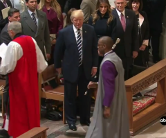 Did Black Clergyman Defiantly Snub Trump at National Prayer Service?