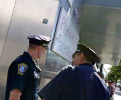 Nationwide Protests to Hit Planned Parenthood Facilities Saturday