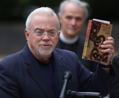 White Evangelicals Voting for Trump Represents 'A Crisis in The Church,' Jim Wallis Says