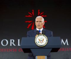 Pence: Trump Prays for Persecuted Christians, Says ISIS Will Be Destroyed