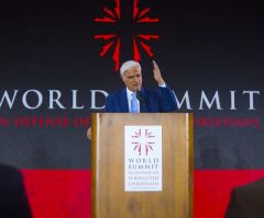 Ravi Zacharias: Christians Must Reject 'Tepid' Christianity as 'Scorching Paganism' Rises in West