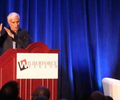 Ravi Zacharias: Gender Identity Problem Is 'Huge in Its Cultural Upheaval'