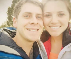 Joy-Anna Duggar Won't Be Wearing Pants, Husband Likes Her in Dresses