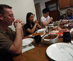 Nearly Half of Americans Say They Pray Before Meals: Poll