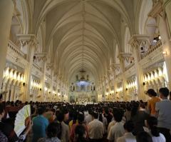 Vietnam Police Beat, Drag Priests by Their Hair for Defending Cross Erected on Disputed Land