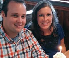 Josh Duggar's Family Returns to City Where He Rehabbed After Ashley Madison Scandal