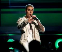 Justin Bieber: 'Nothing More Fun Than Praising God' (Watch)