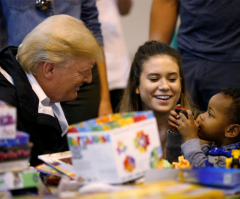 Trump Comforts Harvey Survivors in Texas, Louisiana