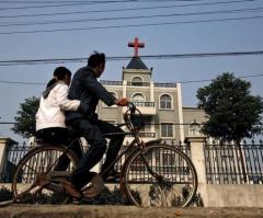 Christians With Muslim or Buddhist Backgrounds Most Heavily Persecuted in China; Leader Pleads for Bibles