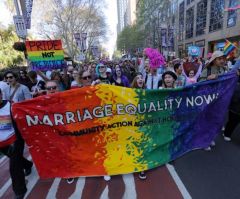 Australian Christian Politician Says No to Gay Marriage Despite Huge Pressure by Colleagues, Friends