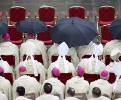 Catholic Church Supporting Met Gala's 2018 'Heavenly Bodies' Theme