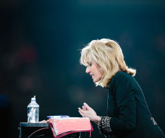 Beth Moore: Jesus Is No Misogynist, See the Bible for How He Treated Women