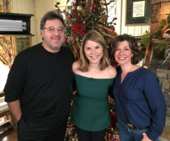 Amy Grant Declares: Christmas Started Because 'God So Loved the World'