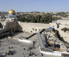 Bishop Slams Evangelicals' 'Apocalyptic' Views on Jerusalem, Calls Them 'Extremist'