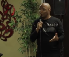 Comedian KevOnstage Prays for Pastor John Gray in Pray It Forward Challenge