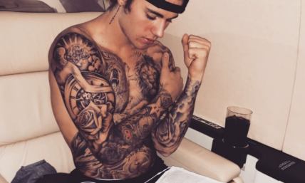 Justin Bieber Shares Photo of Himself on Instagram Reading the Bible, Gets Nearly Two Million Likes 