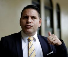 Evangelical Christian Opposed to Gay Marriage Now Front-Runner in Costa Rica Presidential Race