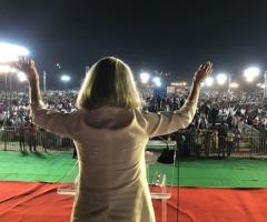 Anne Graham Lotz Event Draws 500,000 in India; Multitudes Accept Jesus as Savior