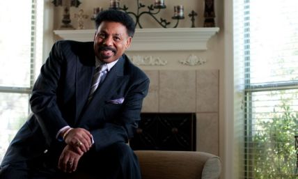 When We Follow Jesus, 'We Discover the Path to Our Own Comeback,' Says Author Tony Evans