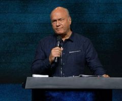 Greg Laurie Rebukes Christians Who Go Church Hopping or Vent Against Their Church Online