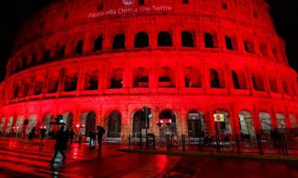 Rome's Colosseum Lit Red to Honor Victims of Anti-Christian Persecution 