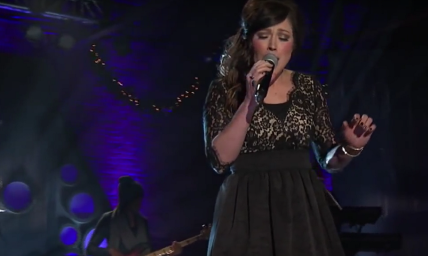 Kari Jobe Shares Miraculous Prophetic Healing of Concertgoer on Tour