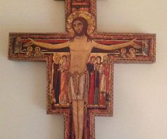 See Facebook's Explanation for Why It Banned This Image of Jesus on the Cross