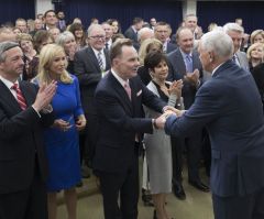 Dozens of Megachurch Pastors Meet With Mike Pence, White House Staff During Retreat