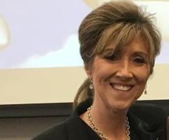 'Hero' Southwest Airlines Pilot Tammie Jo Shults a 'Strong Christian' Whose Faith Guided Safe Landing