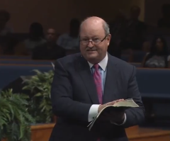 Pastor Mac Brunson Resigns From Jacksonville Megachurch; No 'Scandal' Involved, Officials Say