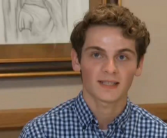 High School Forces Christian Valedictorian to Remove References to Jesus, Faith From Speech