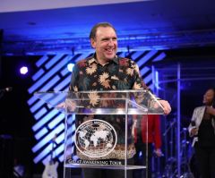 Mocking 'Holy Laughter' Is Blasphemous, Pastor Rodney Howard-Browne Warns