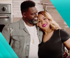 Pastor Warryn and Wife Erica Campbell Explain Importance of Talking About Sex in Church (Video)