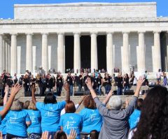 Deborah's Voice Brings God's Presence to DC, Rejects Values of Women's March